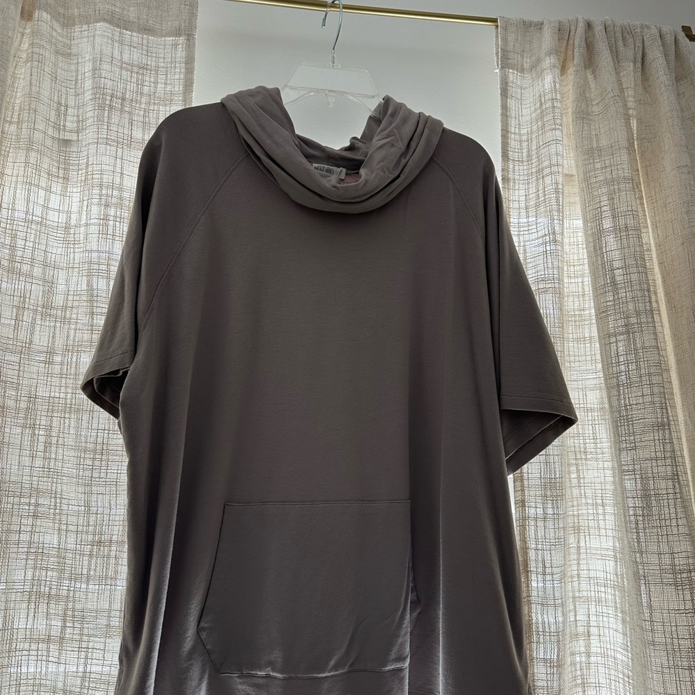 Barefoot Dreams Malibu Collection Taupe Top Size 2X